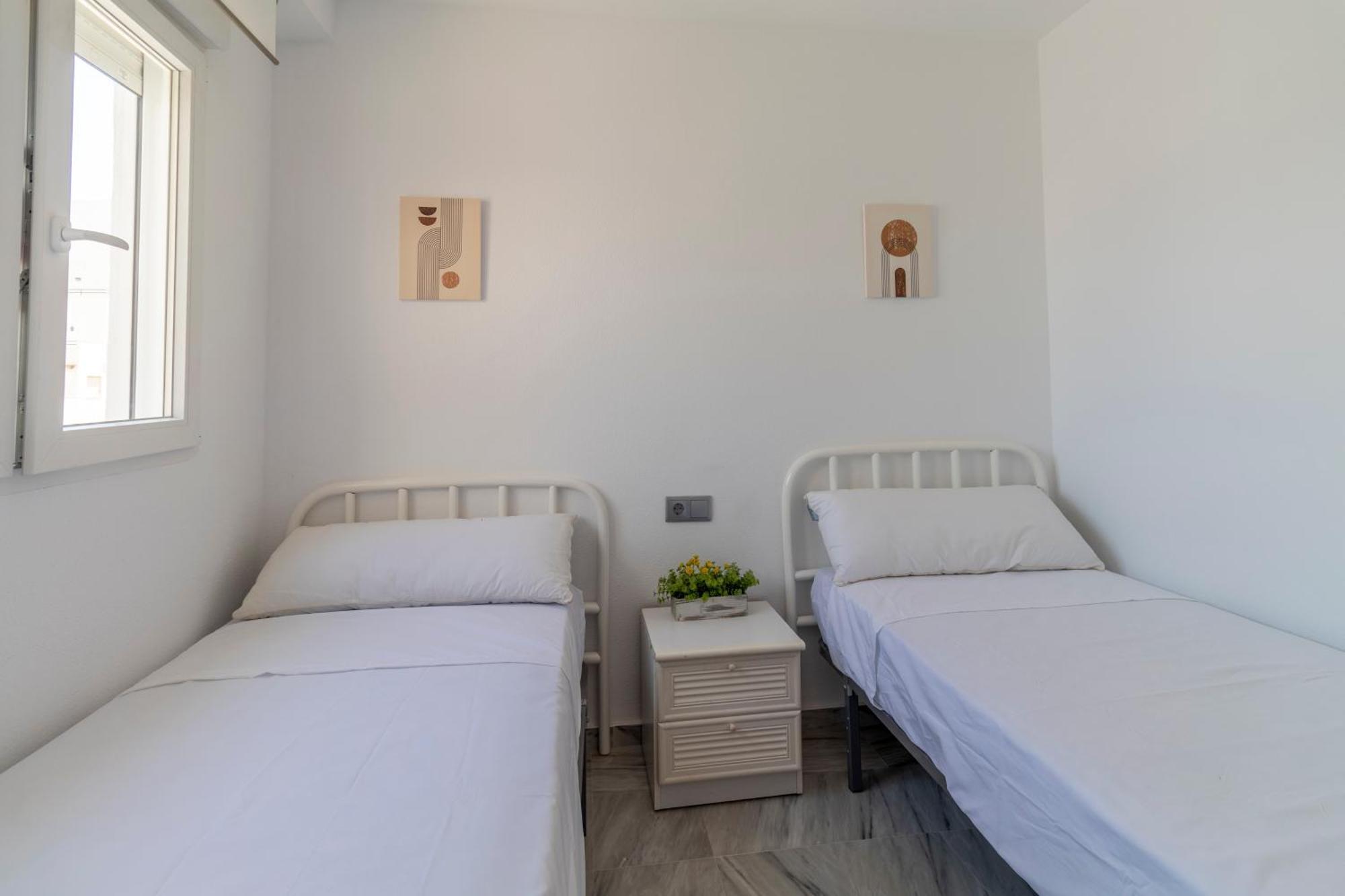 Rentitspain Moderno Apartamento Calaverde Frente Al Mar Salobreña Exterior foto