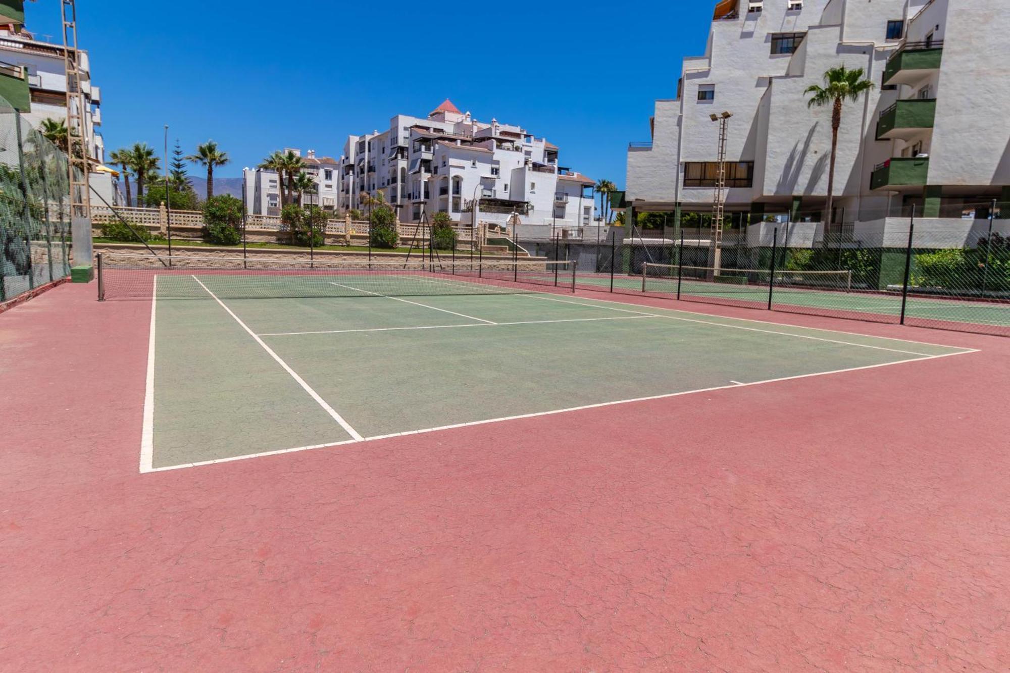 Rentitspain Moderno Apartamento Calaverde Frente Al Mar Salobreña Exterior foto